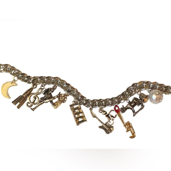 🌹Handmade CowBell link charm bracelet - Picture 1 of 7
